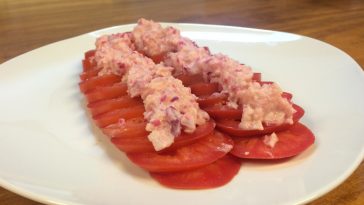 Ensalada de tomate y nueces
